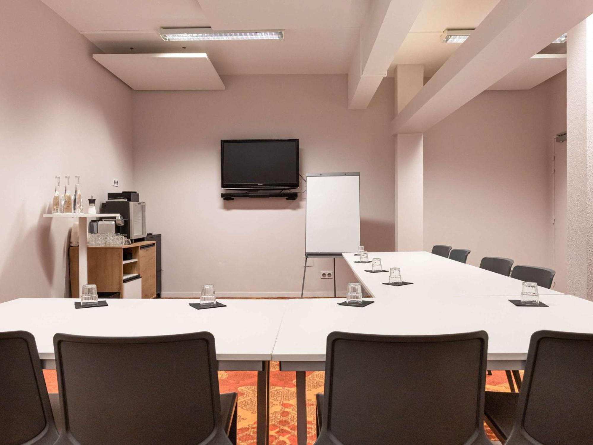 Hotel Ibis Styles Albi Centre Le Theatro Zewnętrze zdjęcie