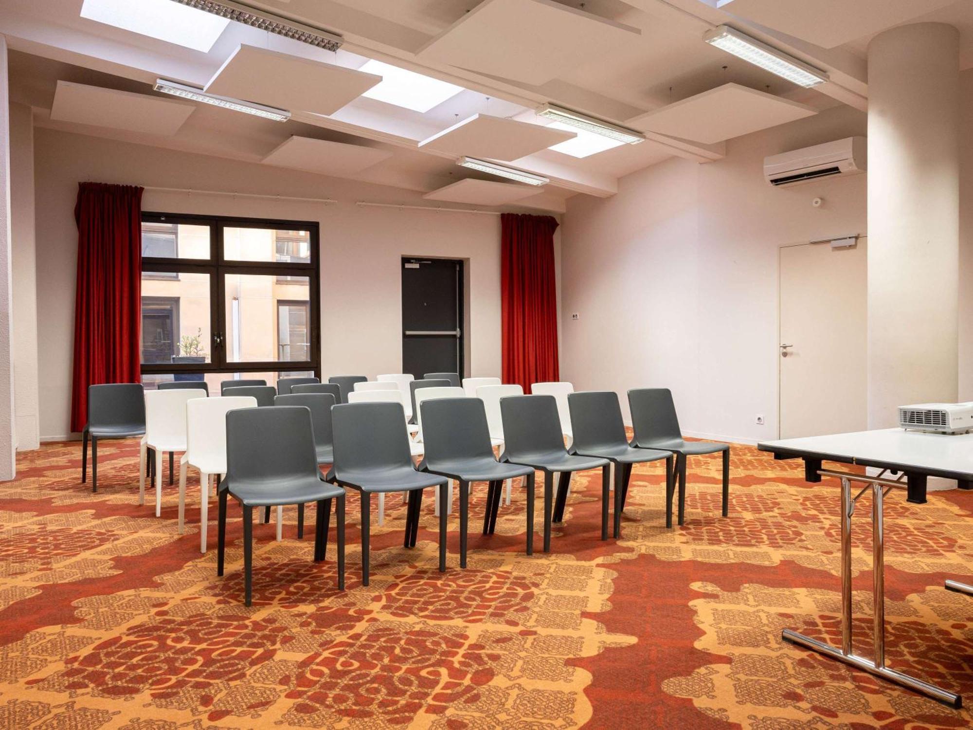 Hotel Ibis Styles Albi Centre Le Theatro Zewnętrze zdjęcie